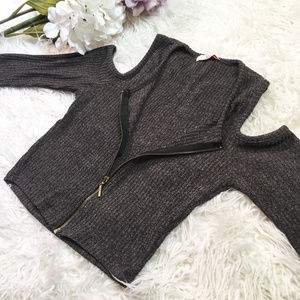 🔥SALE! Dark Grey Crop Top With Zipper